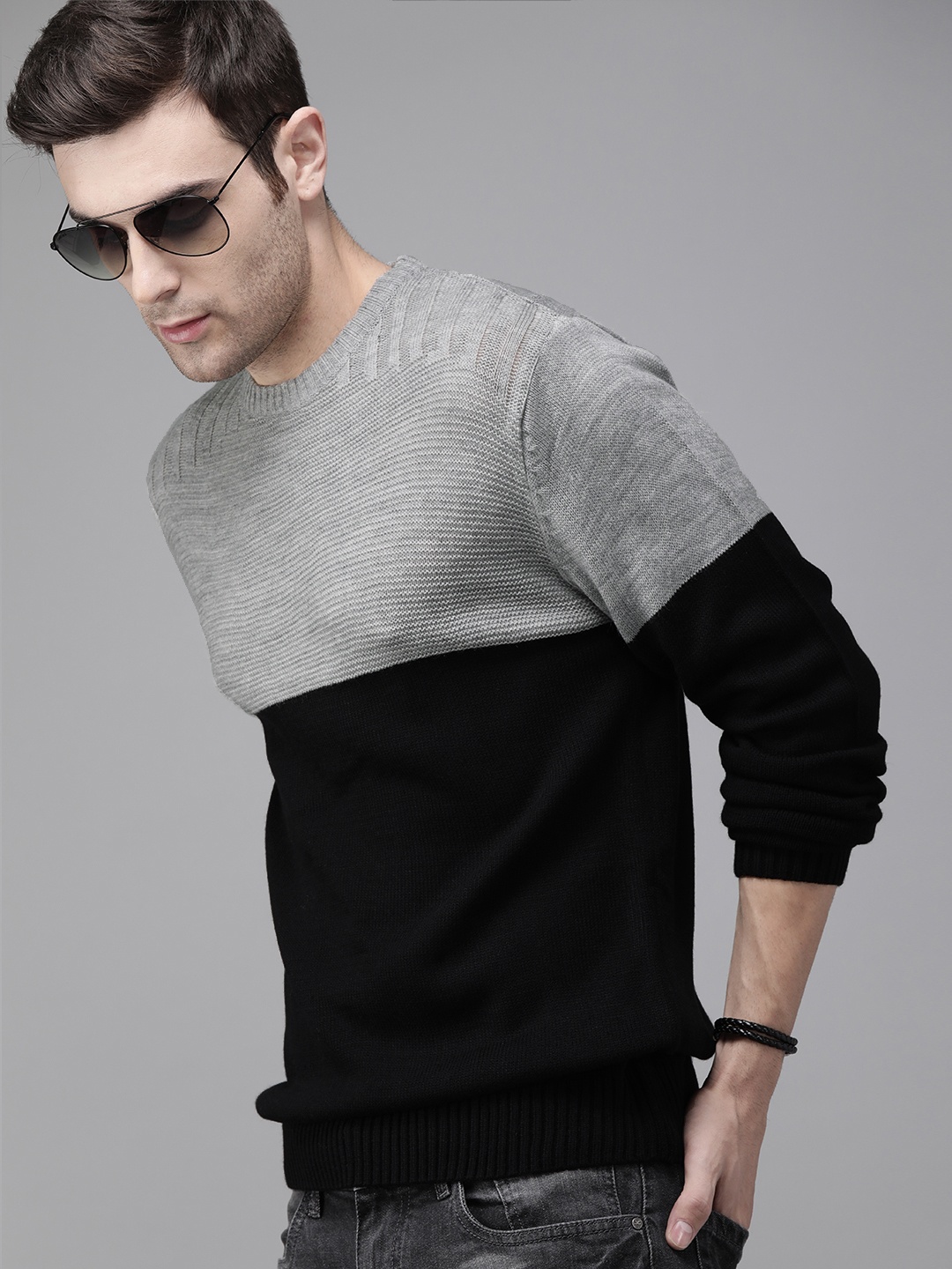 

The Roadster Lifestyle Co Men Black & Grey Colourblocked Pullover Sweater