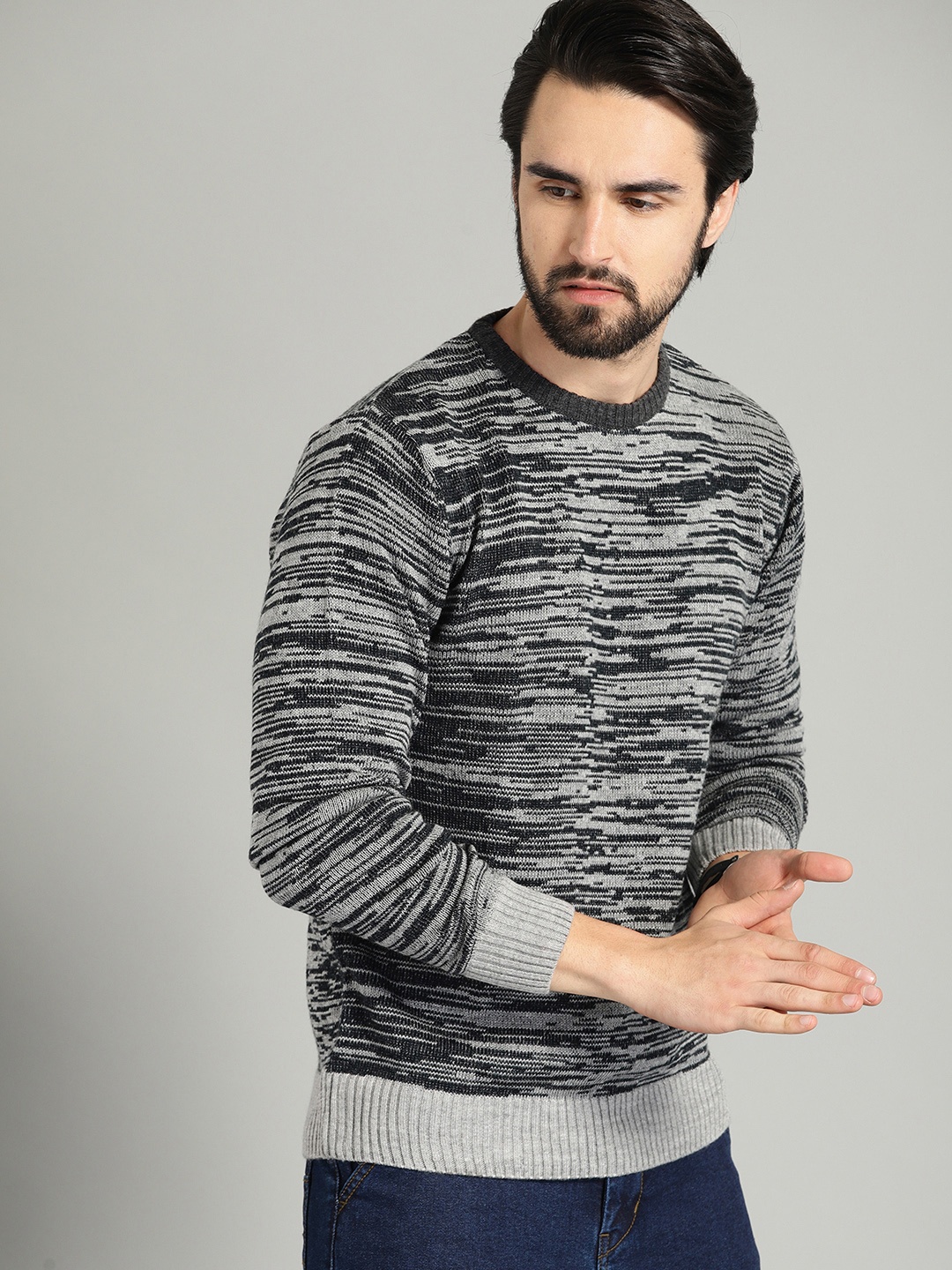 

The Roadster Lifestyle Co Men Grey & Black Self Design Sweater
