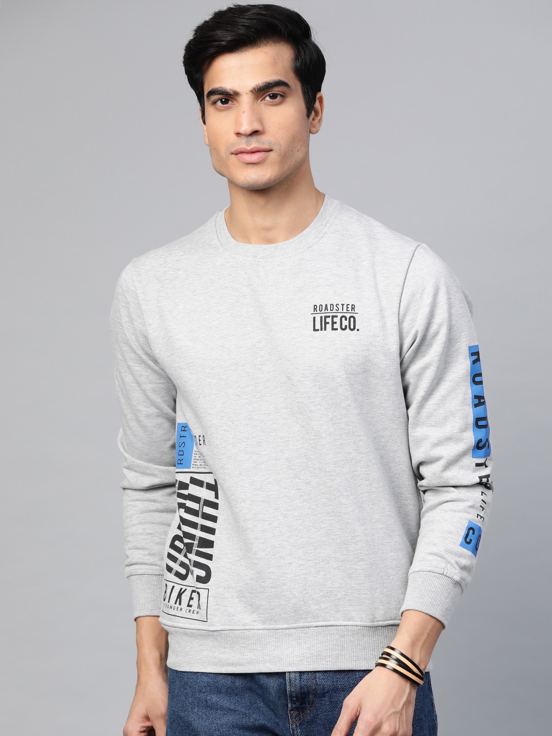 

The Roadster Lifestyle Co Men Grey Melange Printed Sweatshirt