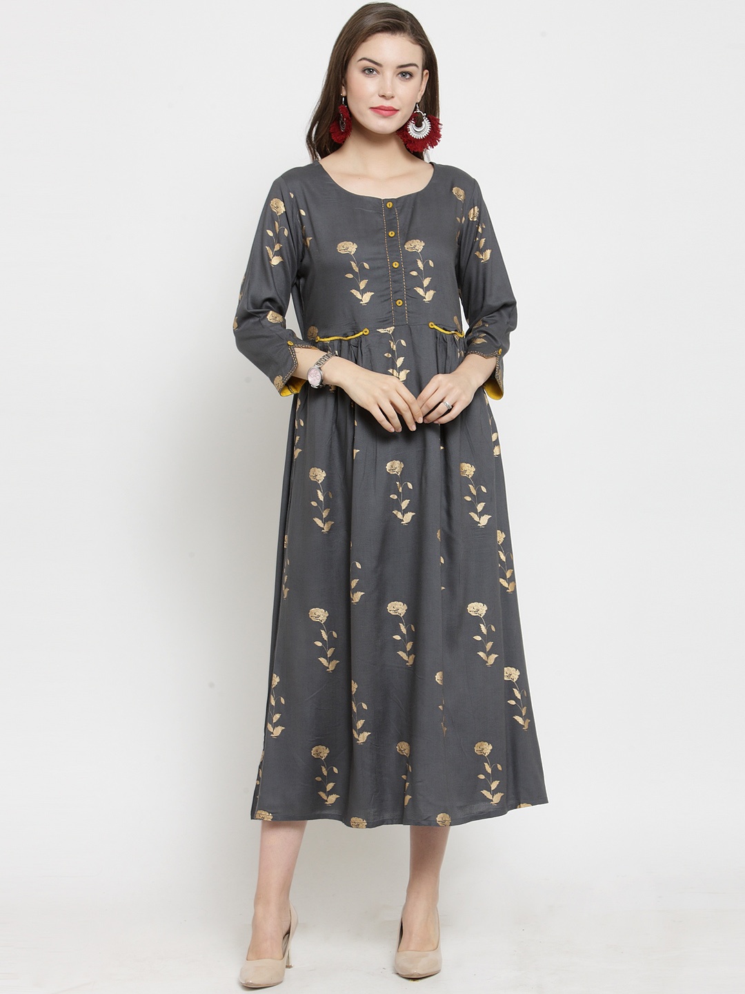 

Varanga Women Grey Floral Printed Fit and Flare Dress