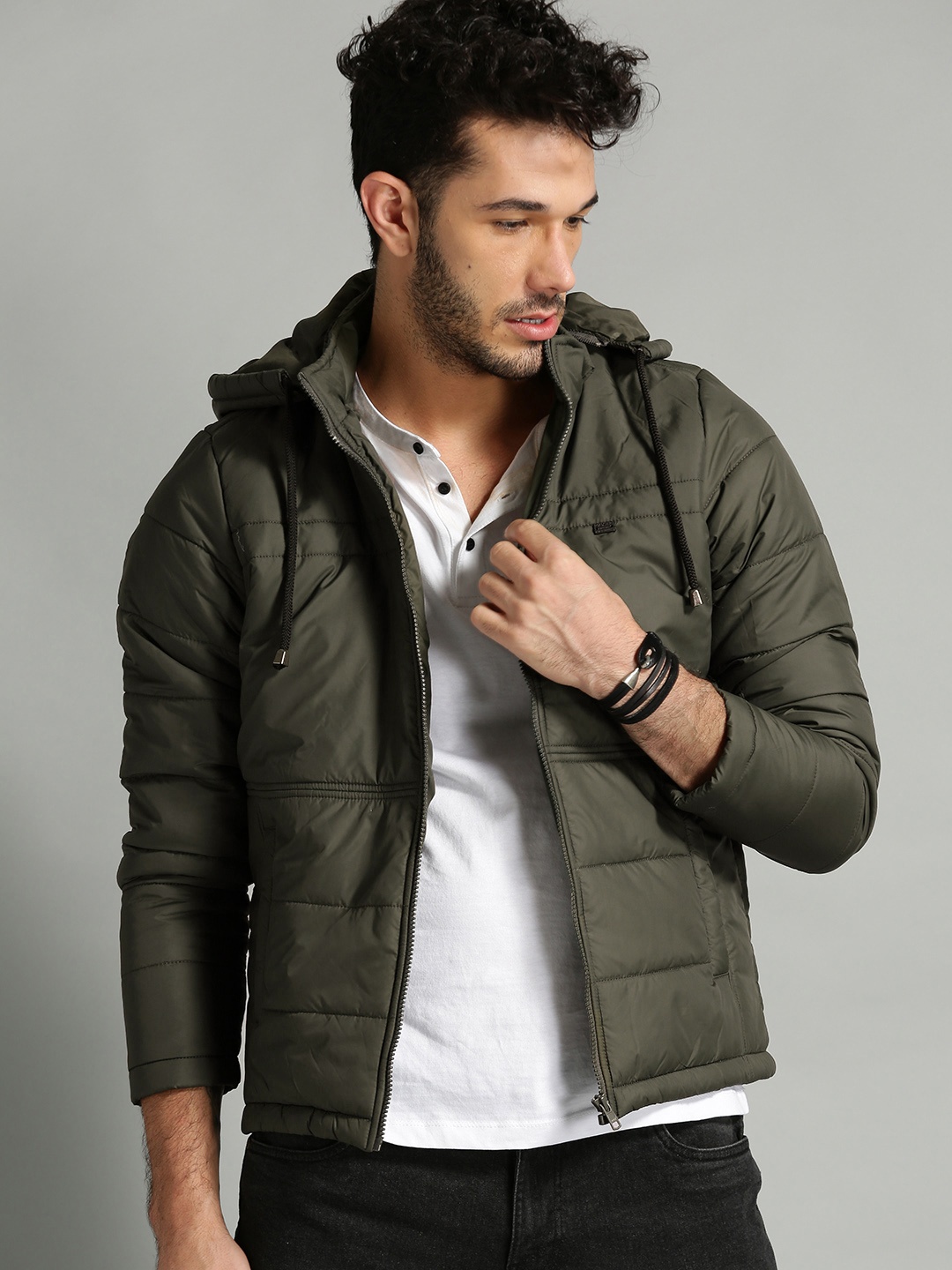 

The Roadster Lifestyle Co Men Olive Green Solid Padded Jacket