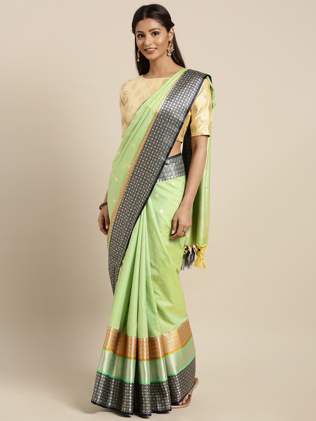 

Varkala Silk Sarees Green & Blue Silk Blend Woven Design Kanjeevaram Saree