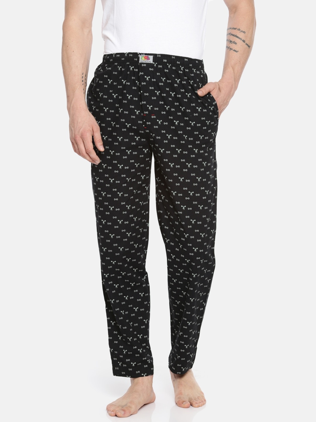 

Fruit of the loom Men Black & Grey Quirky Printed Lounge Pants
