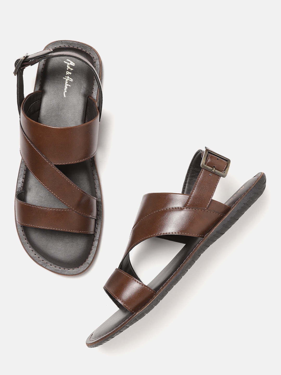 

Mast & Harbour Men Brown Comfort Sandals