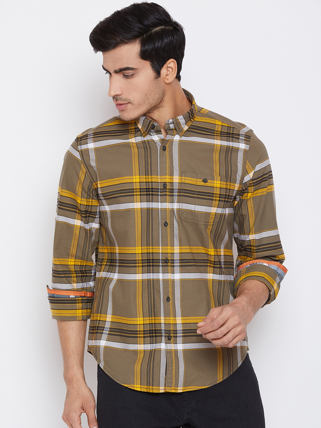 

Blackberrys Men Olive Green & Mustard Slim Fit Checked Casual Shirt