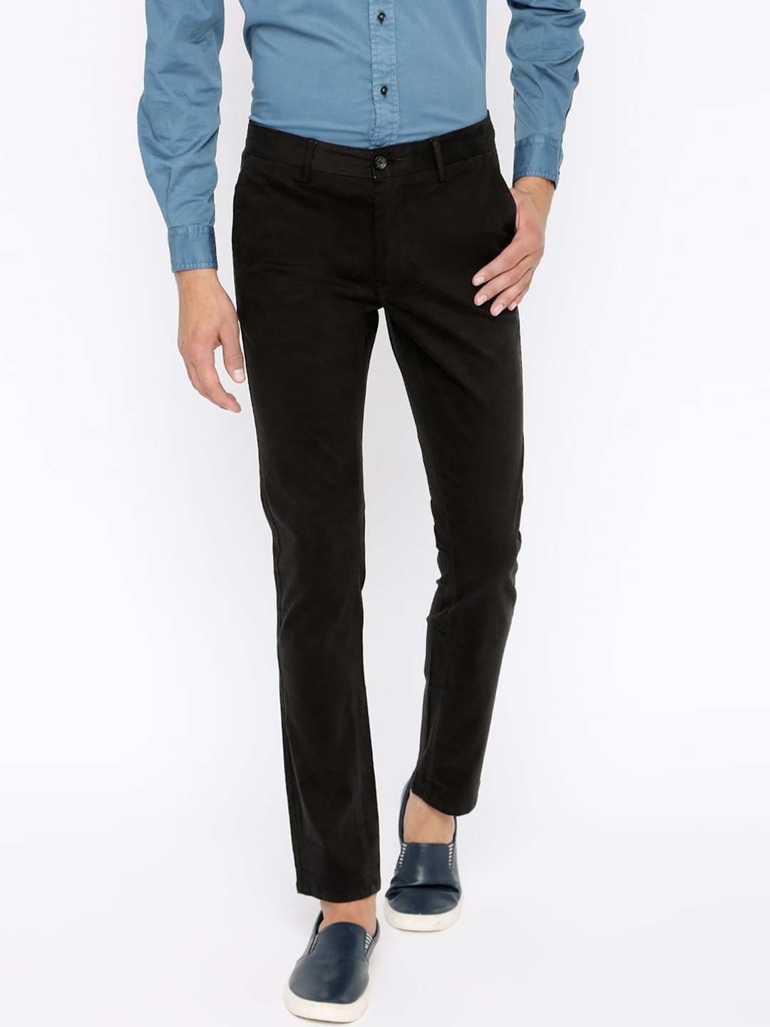 

Basics Men Black Skinny Fit Solid Chinos