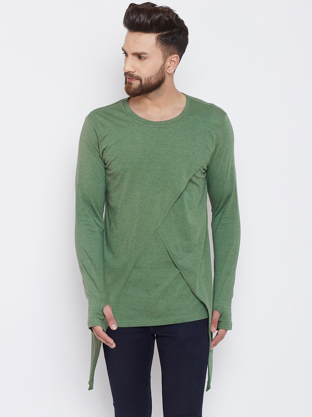 

CHILL WINSTON Men Green Solid Round Neck T-shirt