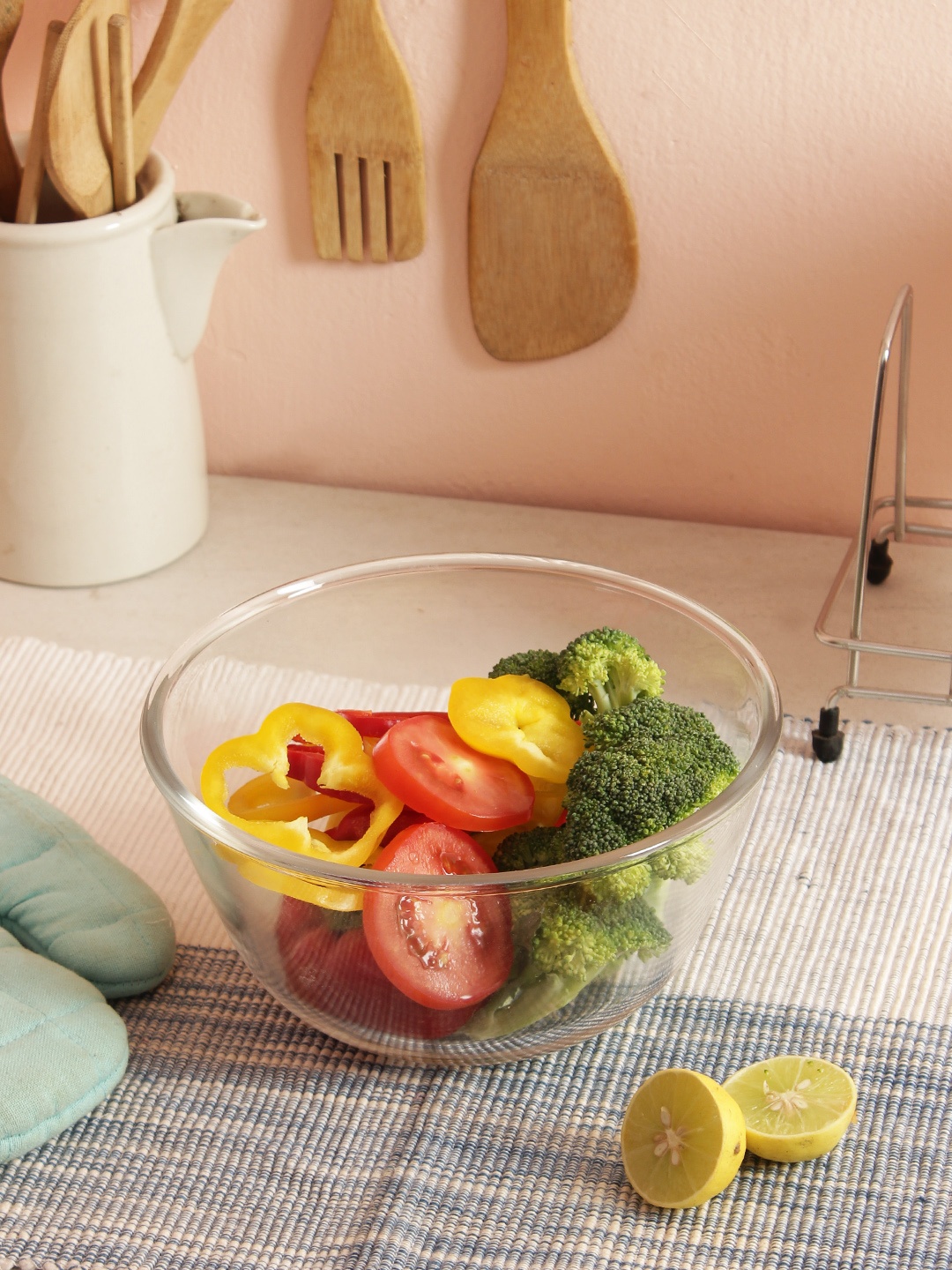 

Femora Borosilicate Microwave Safe Set of 3 Mixing Bowl, Transparent