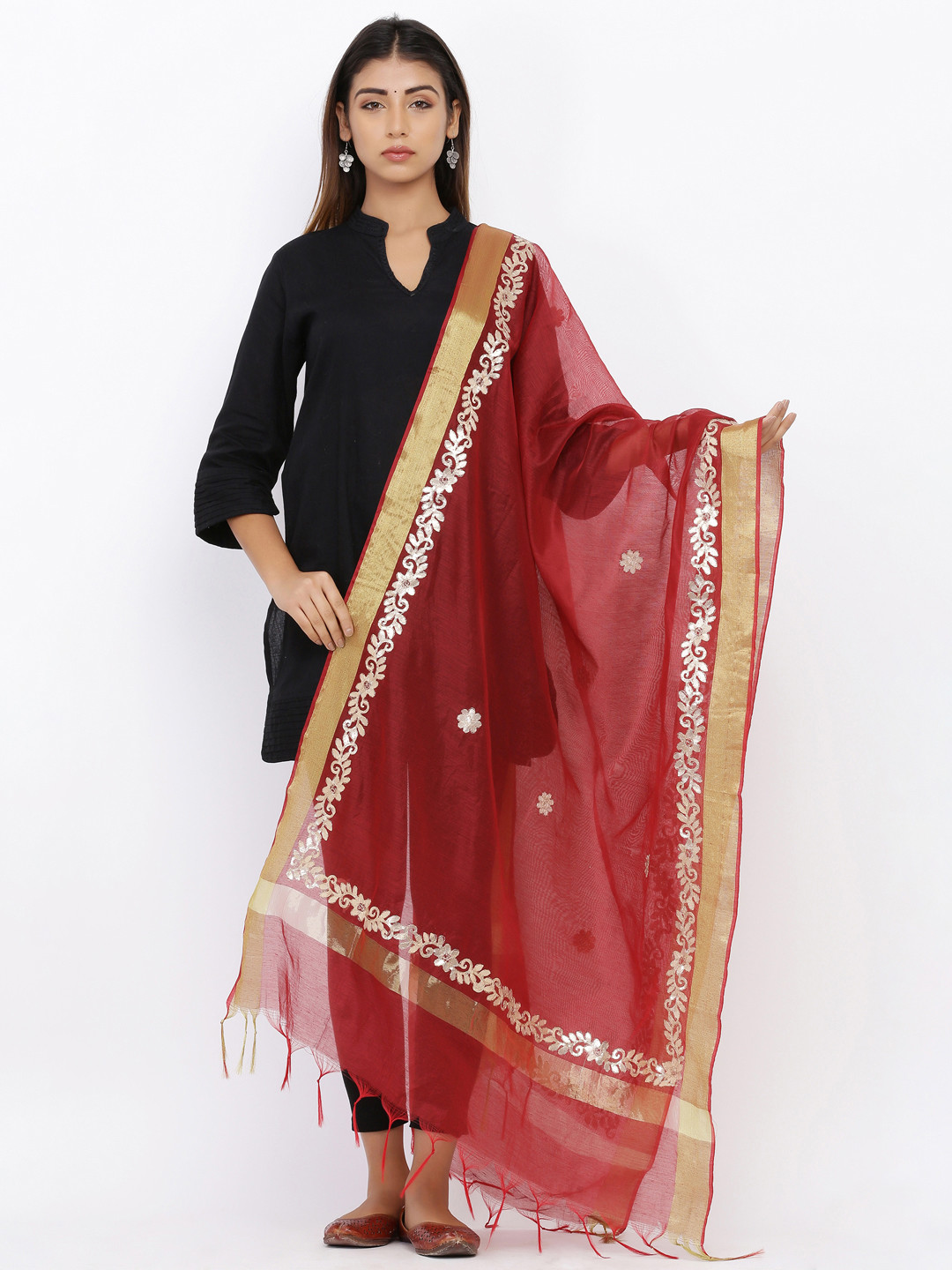 

SOUNDARYA Red Embroidered Dupatta