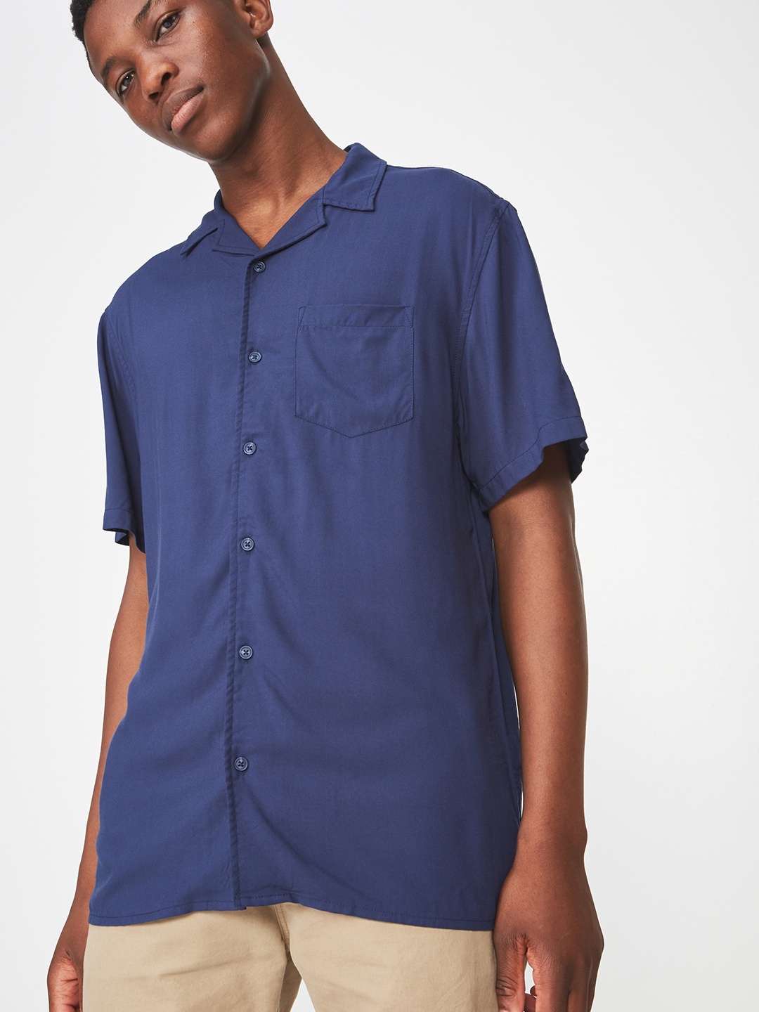 

COTTON ON Men Blue Slim Fit Solid Casual Shirt