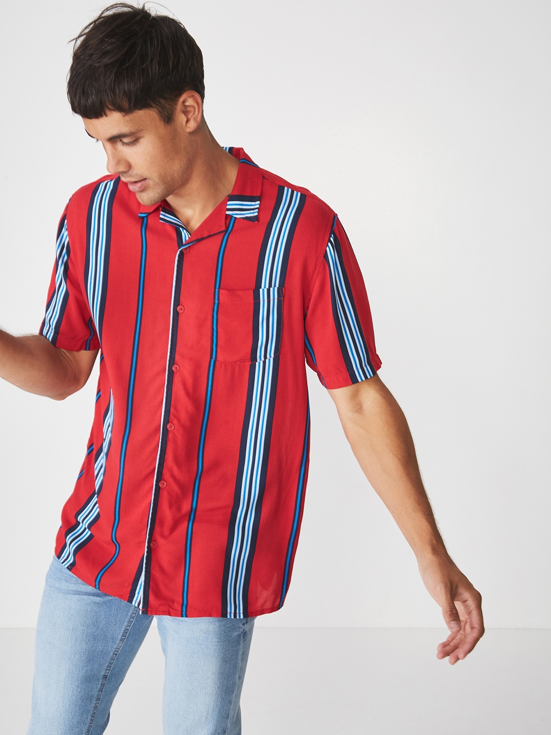 

COTTON ON Men Red & Blue Slim Fit Striped Casual Shirt