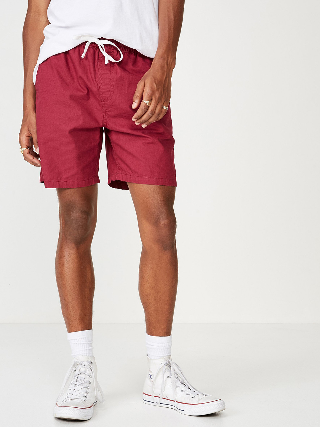 

COTTON ON Men Red Solid Regular Fit Regular Shorts
