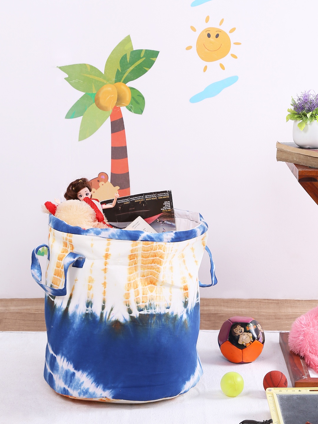 

Rajasthan Decor Blue & White Printed Foldable Laundry Bag