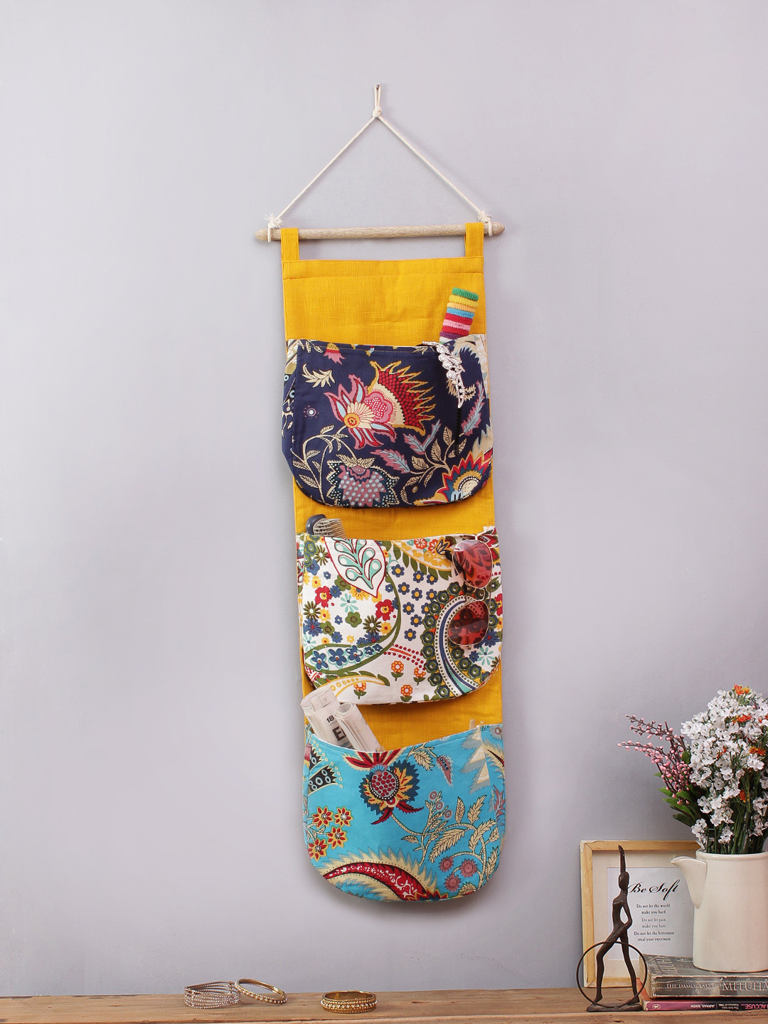 

Rajasthan Decor Yellow & Multicoloured Printed Handbag Organiser