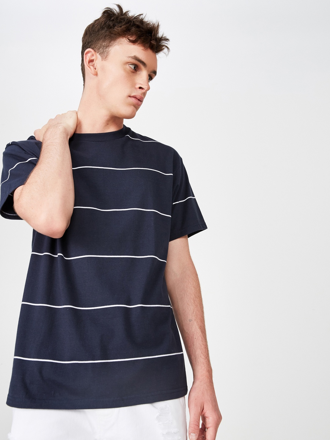 

COTTON ON Men Navy Blue Striped Round Neck T-shirt