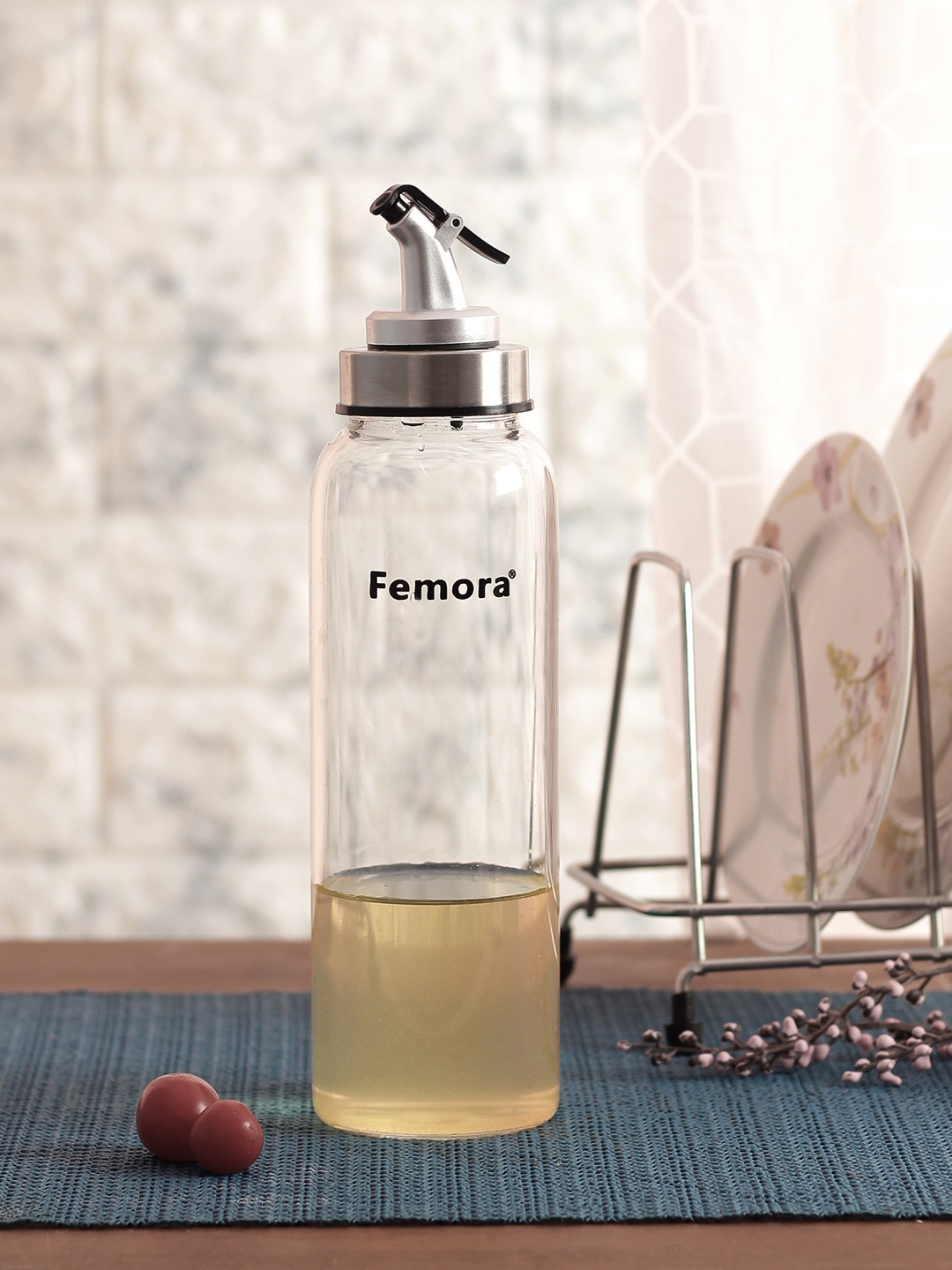 

Femora Set of 3 Transparent Borosilicate Glass Bottle Oil Dispensers