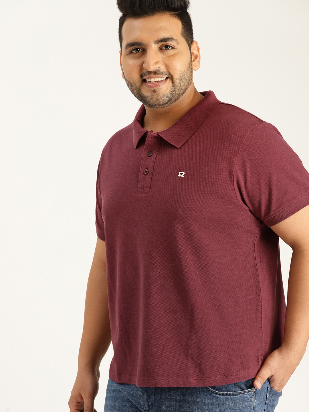 

Sztori Plus Size Men Burgundy Solid Polo Collar T-shirt