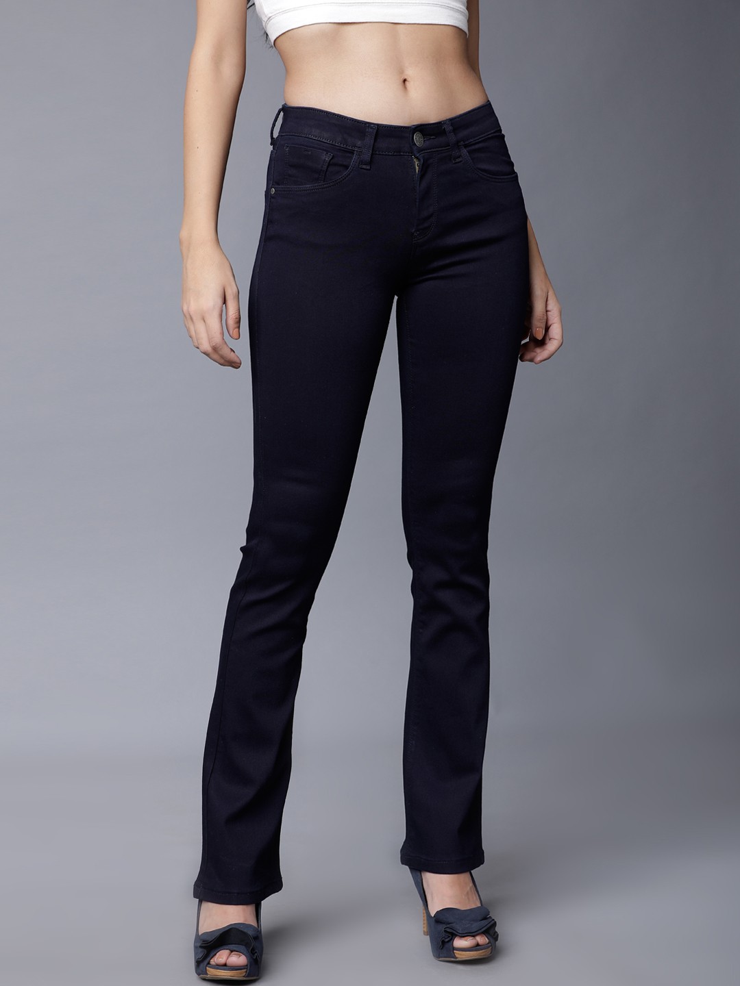 

Tokyo Talkies Women Navy Blue Bootcut Mid-Rise Clean Look Stretchable Jeans