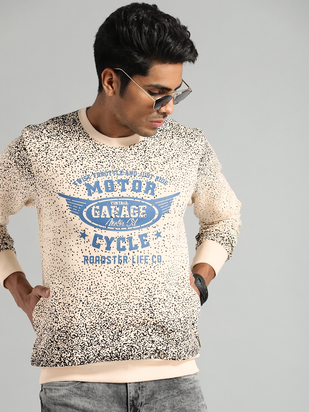 

The Roadster Lifestyle Co Men Beige Printed Sweatshirt
