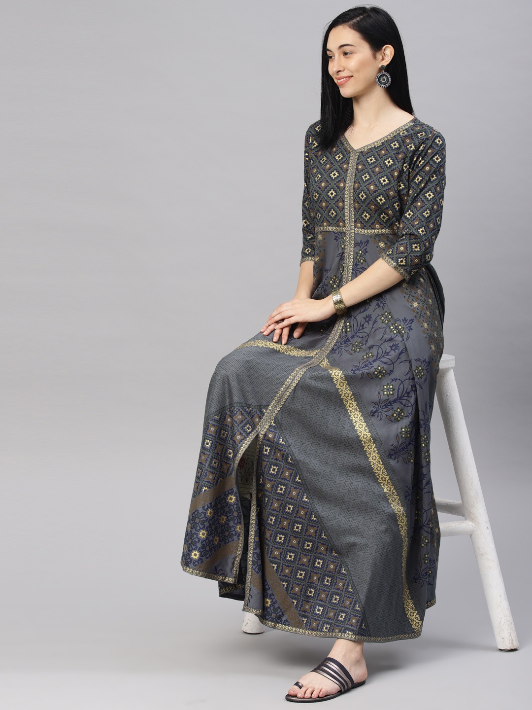 

Alena Women Grey Navy Blue Printed A-Line Kurta