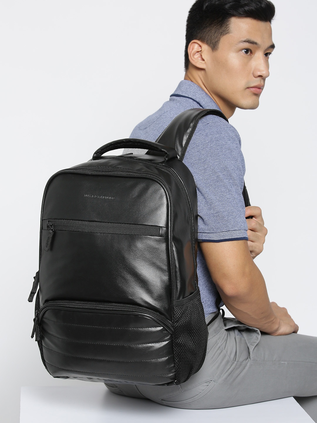 

Mast & Harbour Unisex Black Solid Laptop Backpack