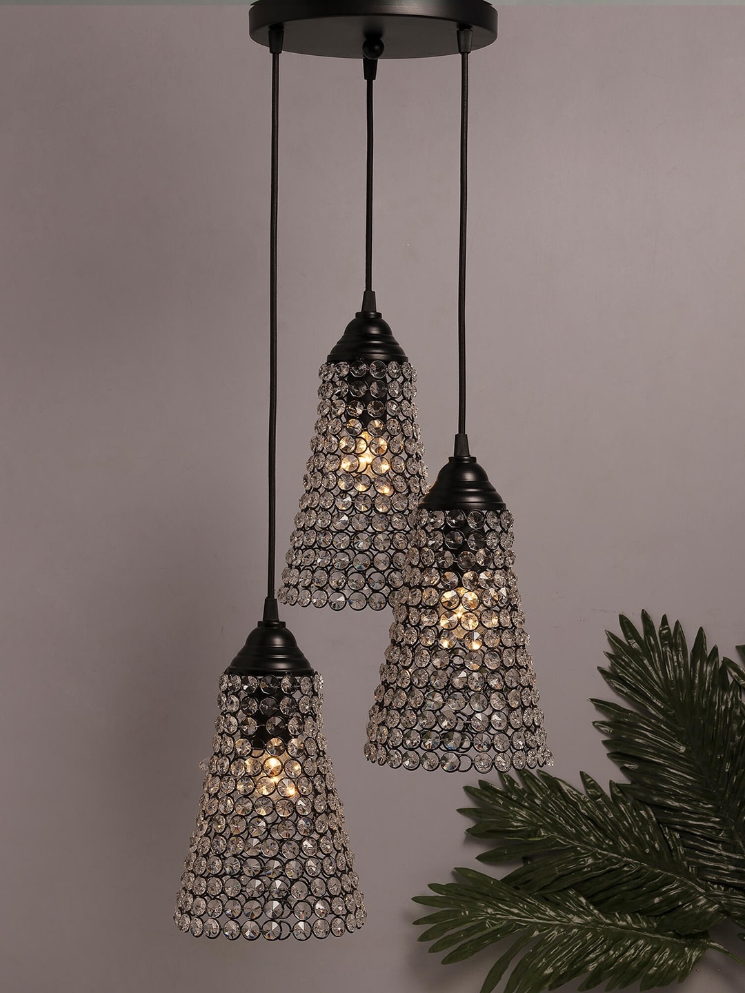 

Homesake Black & White Textured Handcrafted Cluster Lights