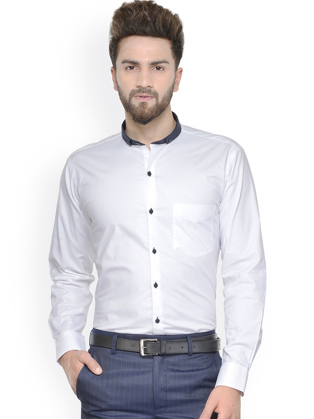 

Hancock Men White Slim Fit Solid Formal Shirt