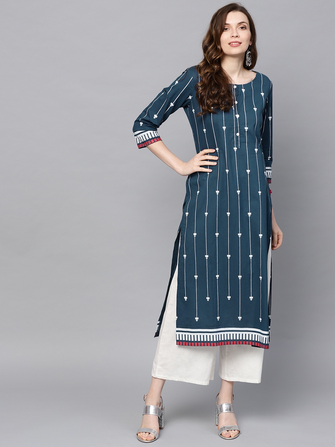 

Varanga Women Teal Blue & White Striped Straight Kurta