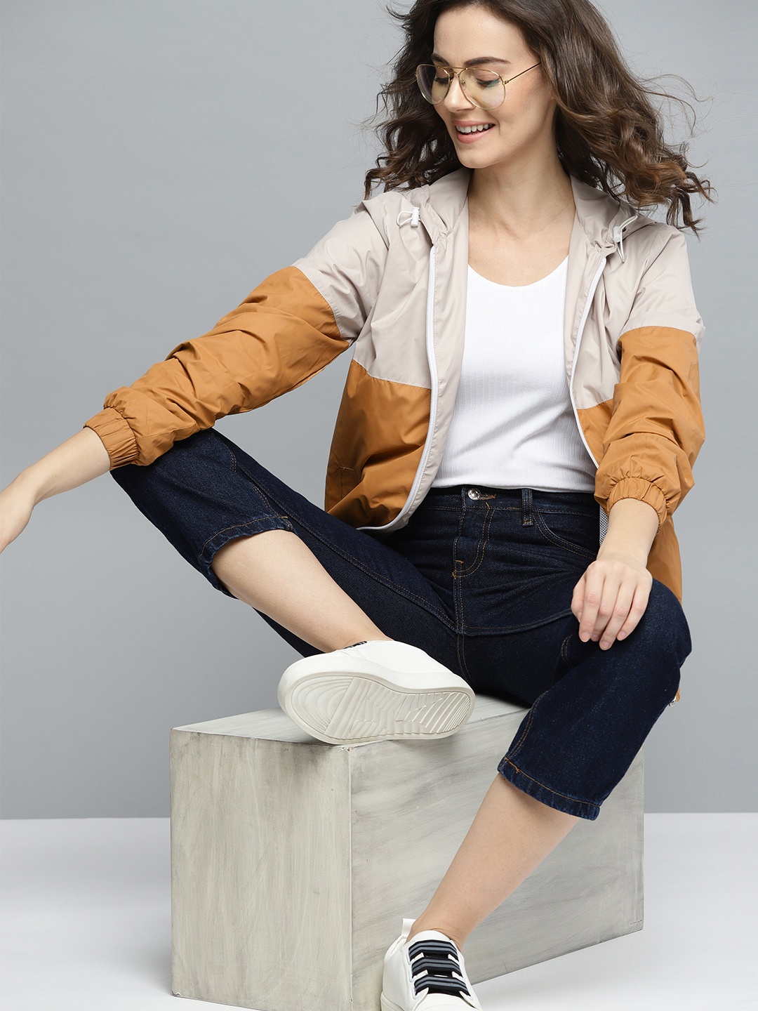 

Mast & Harbour Women Mustard Yellow & Cream-Coloured Colourblocked Hooded Bomber Jacket