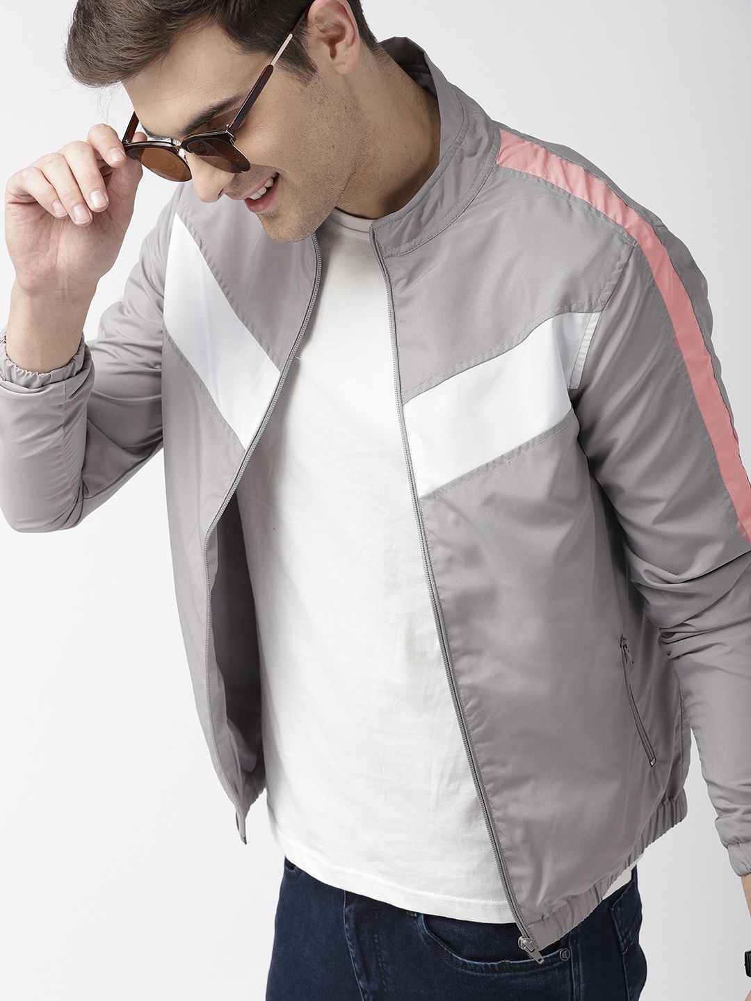 

Mast & Harbour Men Grey Colourblocked Tailored Jacket