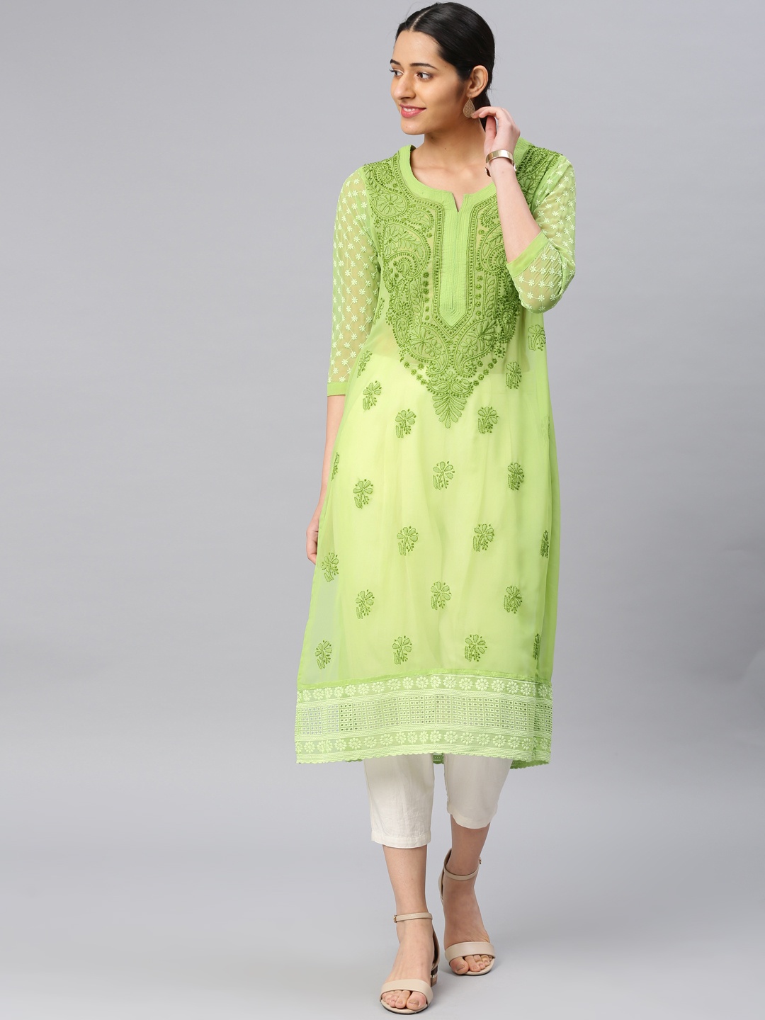 

Saadgi Women Olive Green & Green Embroidered Straight Kurta