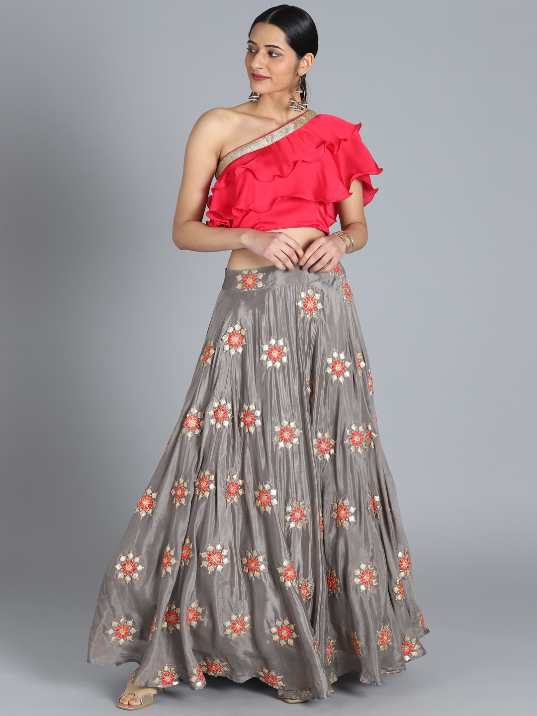 

Ethnovog Customised Made to Measure Lehenga Cropped Blouse, Pink