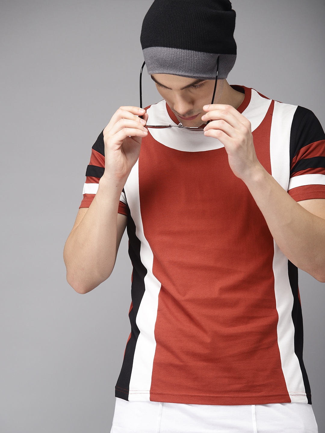 

Moda Rapido Men Rust Red Black Colourblocked Round Neck Pure Cotton T-shirt