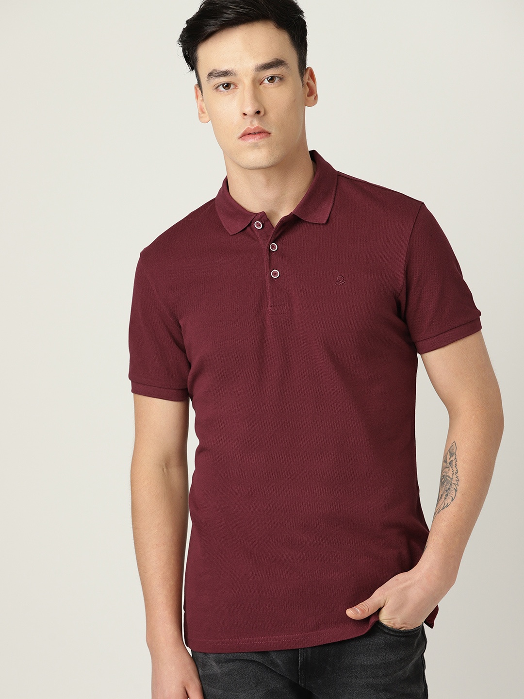 

United Colors of Benetton Men Burgundy Solid Polo Collar Pure Cotton T-shirt