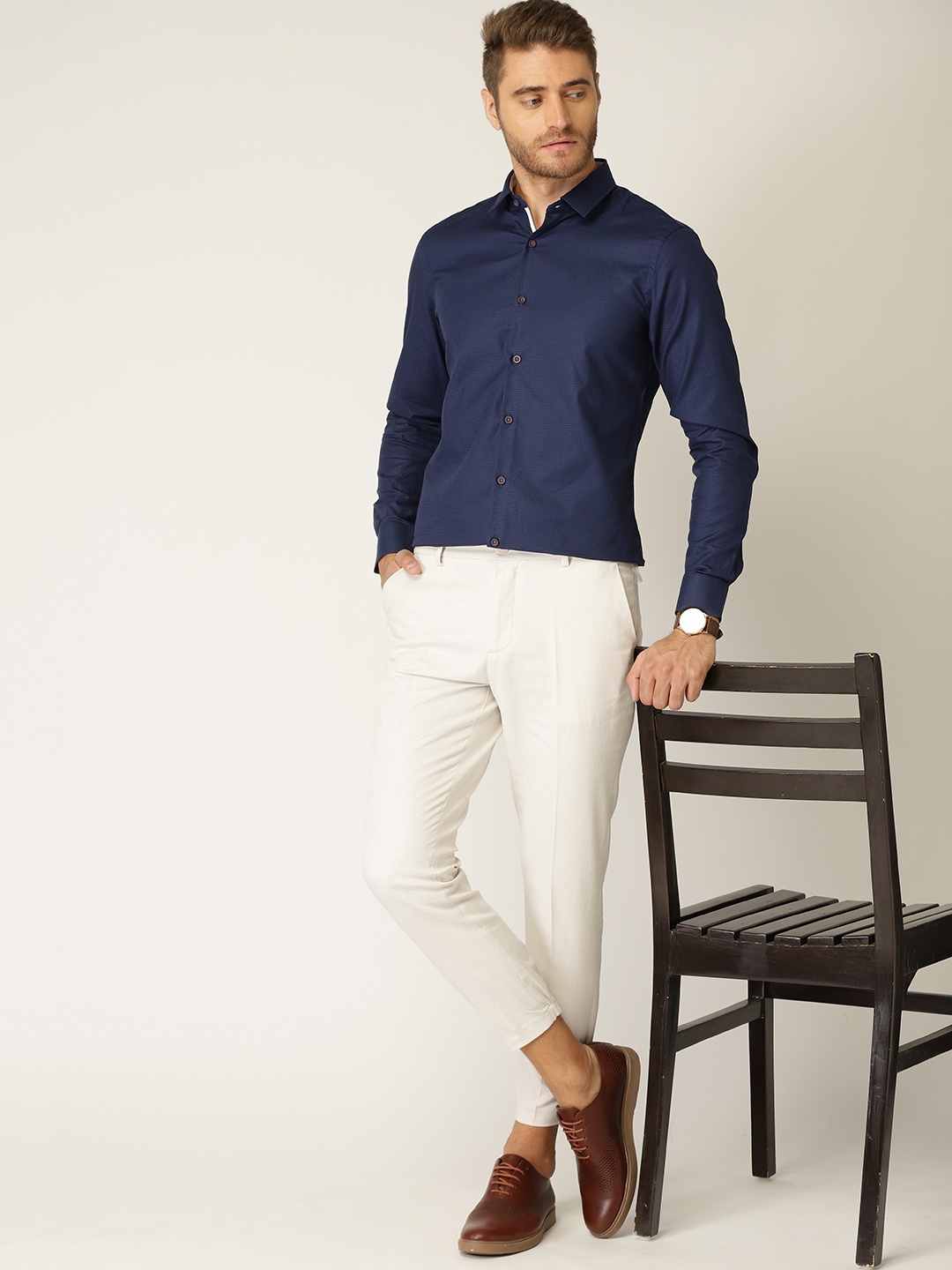 

United Colors of Benetton Men Navy Blue Self-Checked Smart Casual Shirt