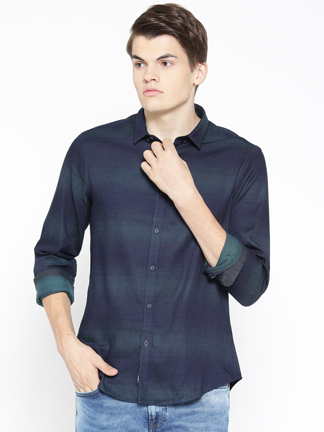 

Blackberrys Men Navy Blue & Green Slim Fit Striped Casual Shirt