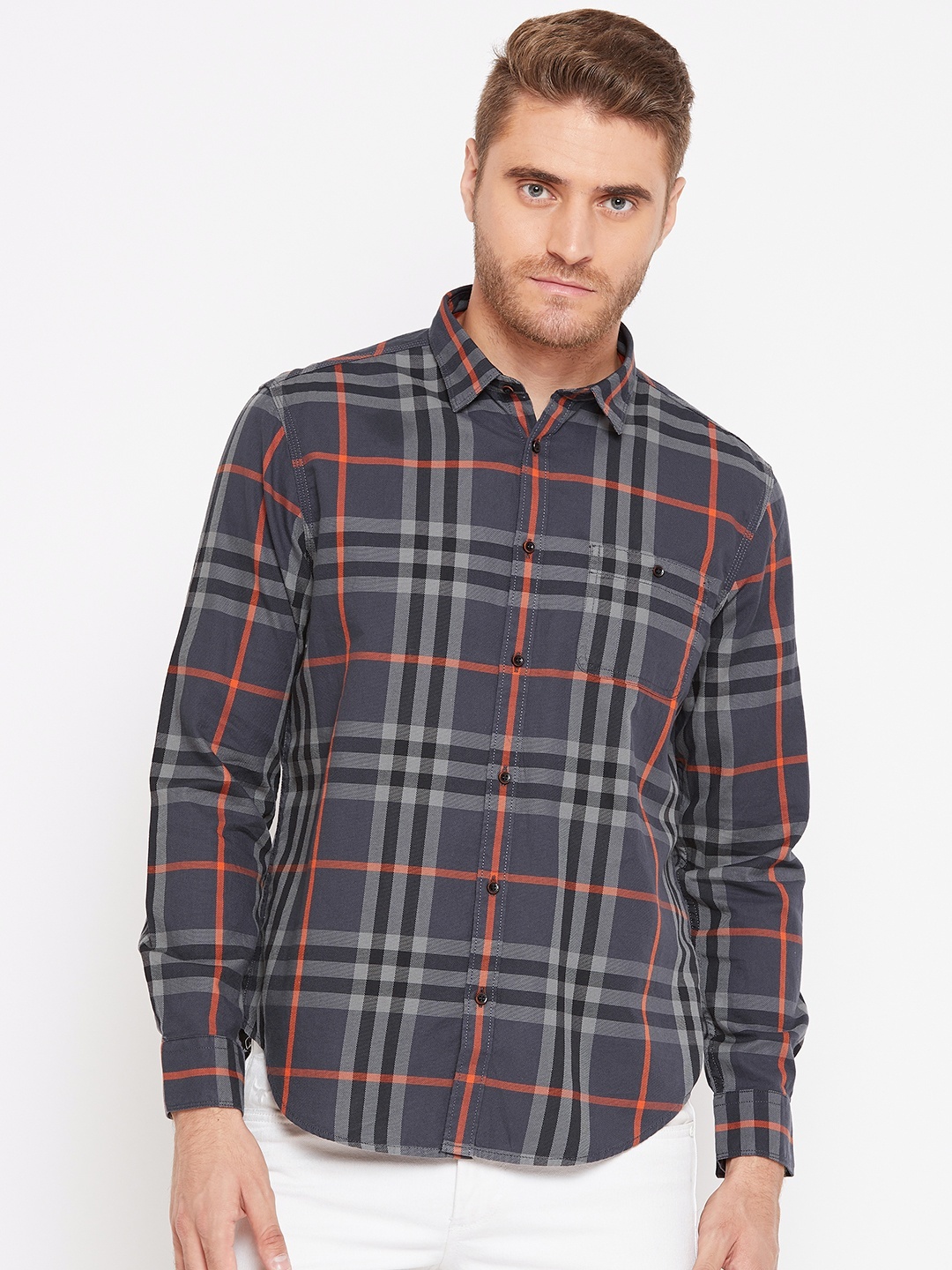 

Blackberrys Men Grey Slim Fit Checked Casual Shirt
