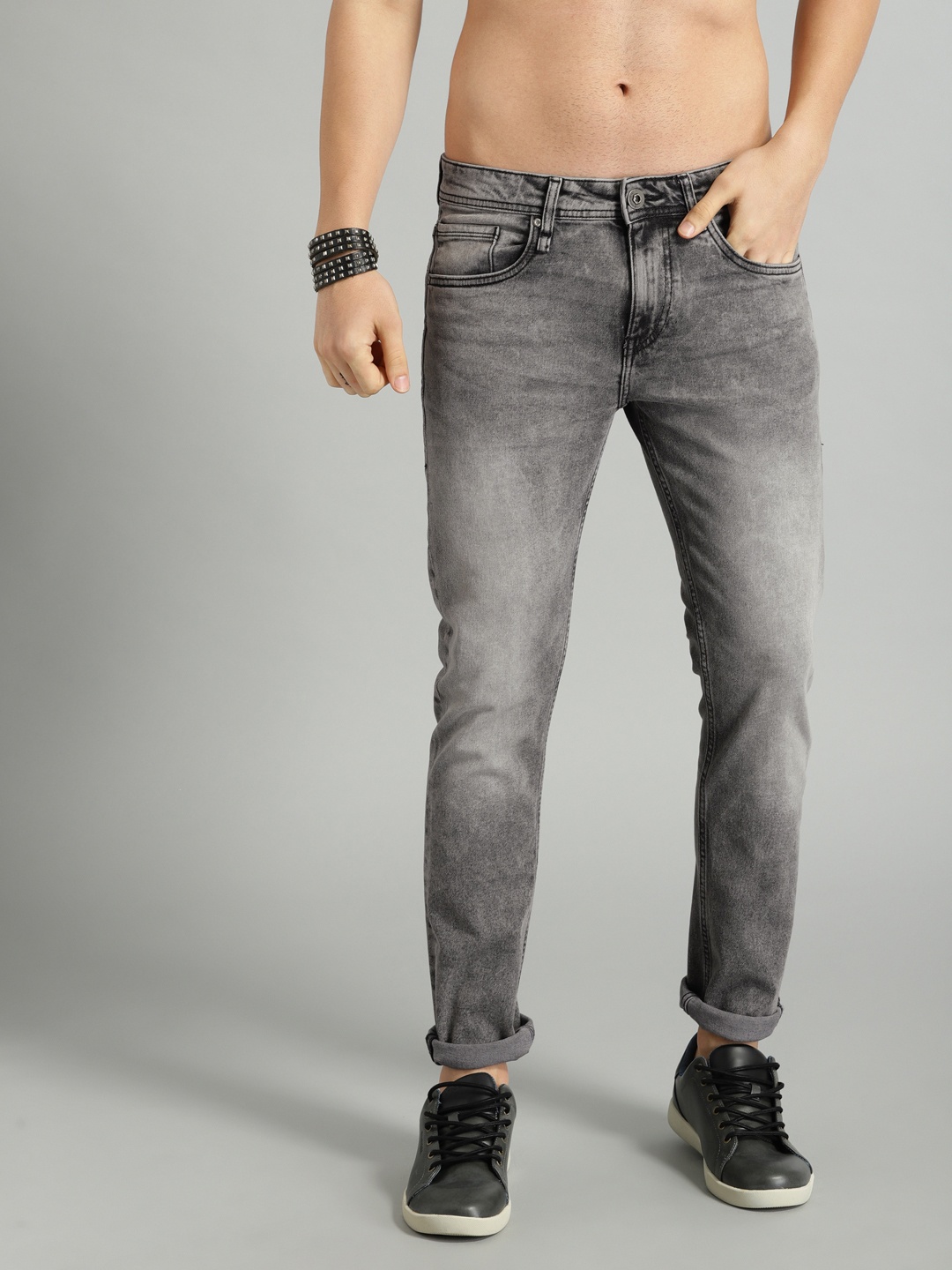 

Roadster Men Grey Skinny Fit Mid-Rise Clean Look Stretchable Jeans