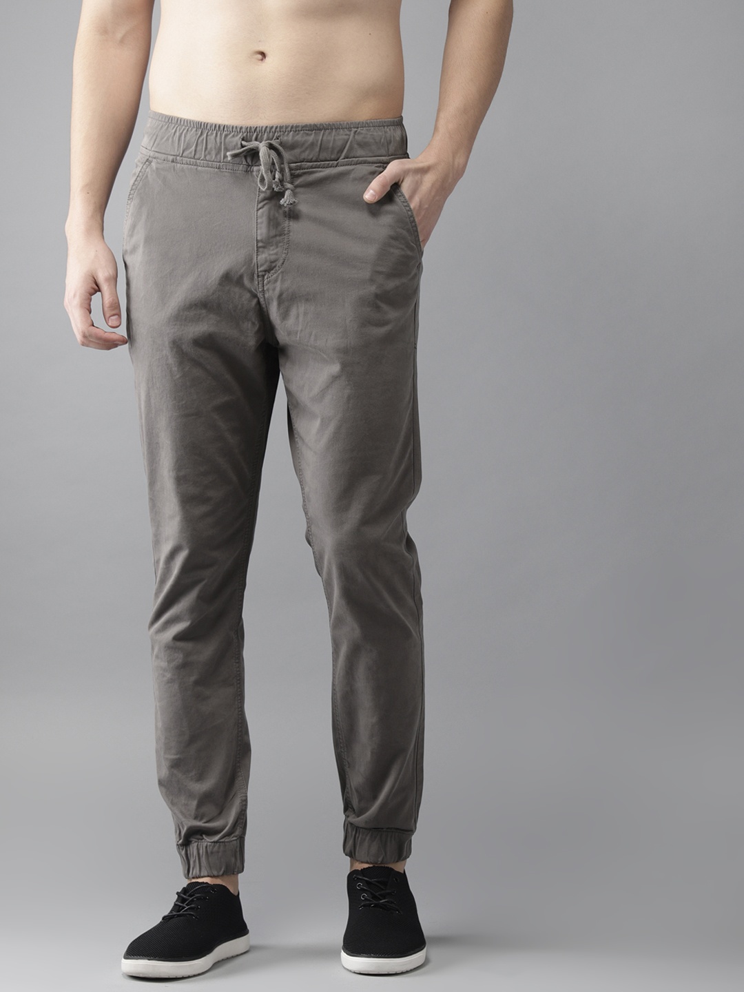 

HERE&NOW Men Grey Joggers