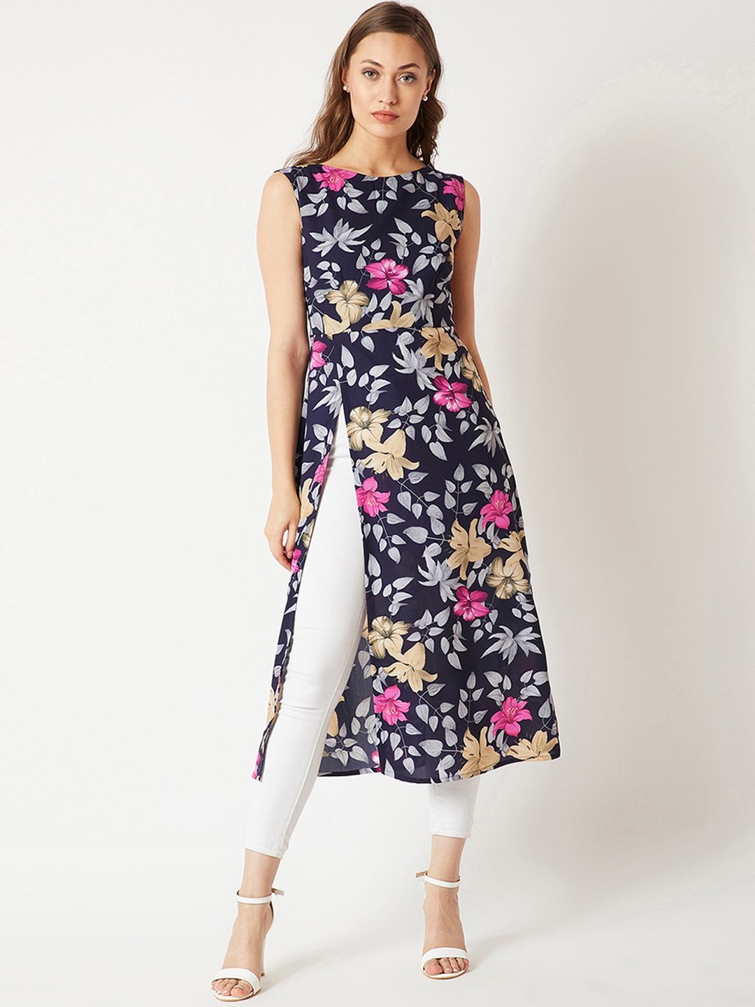 

Miss Chase Women Navy Blue Floral Print Straight Kurta