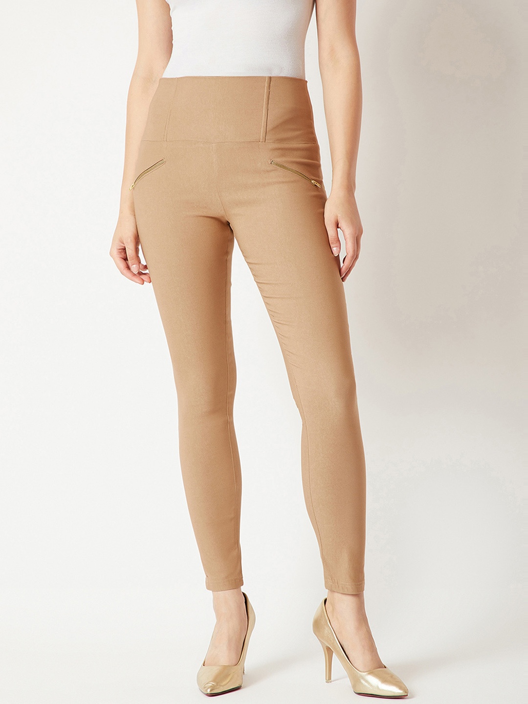 

Miss Chase Women Beige Solid Leggings