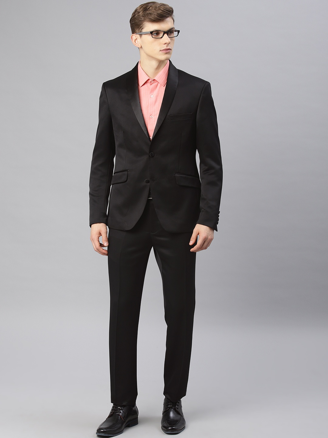 

V Dot Men Black Solid Skinny Fit Single-Breasted Formal Suit