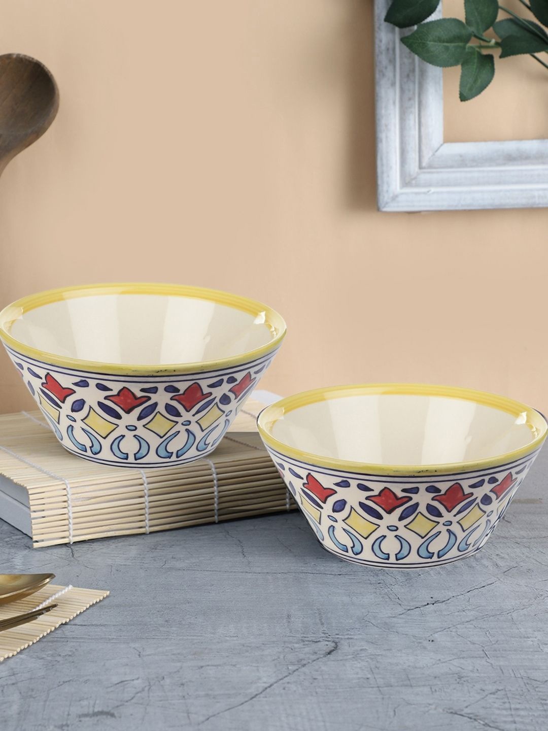 

VarEesha Set Of 2 Off-White Printed Ceramic Bowls