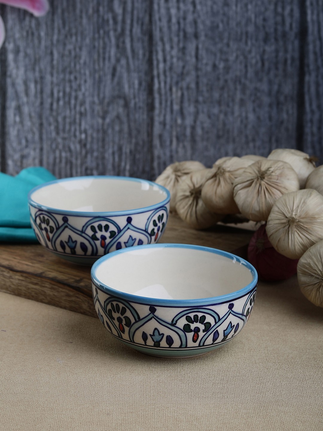 

VarEesha Set of 2 Off-White Printed Ceramic Bowls