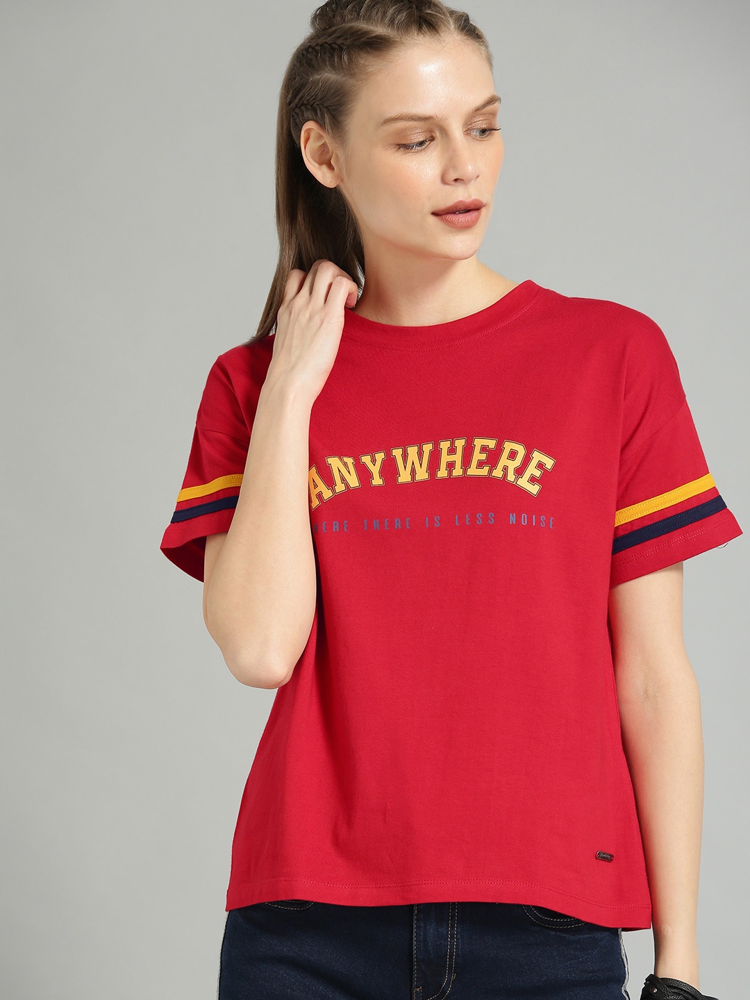 

The Roadster Lifestyle Co Women Red Printed Round Neck Pure Cotton T-shirt