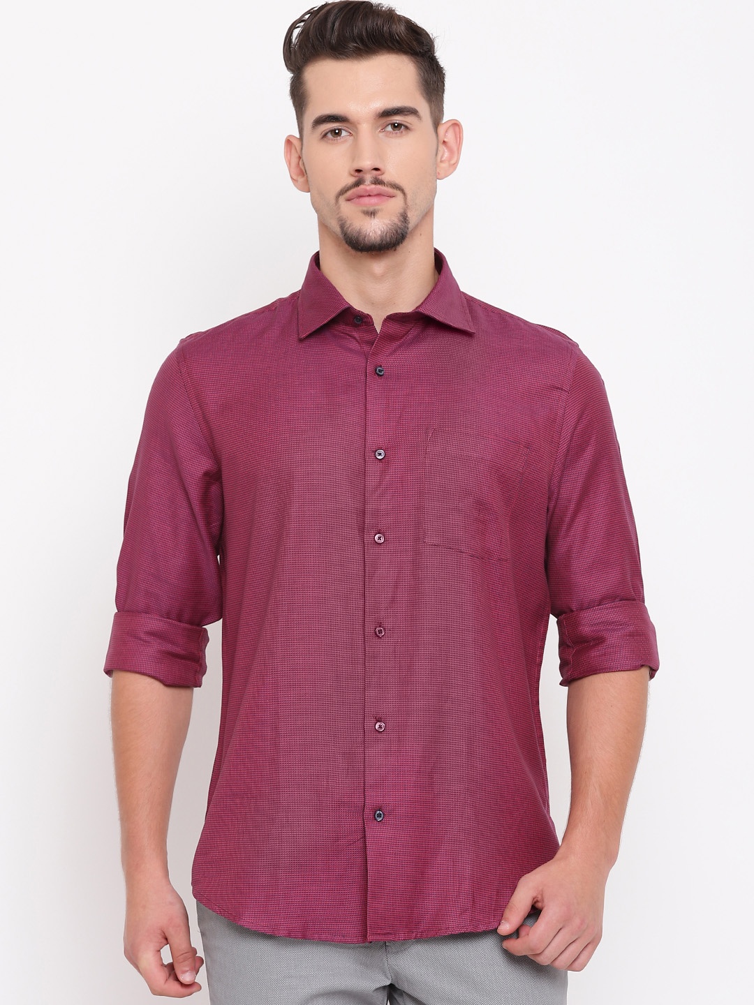 

Blackberrys Men Pink & Navy Blue Slim Fit Self-Design Casual Shirt