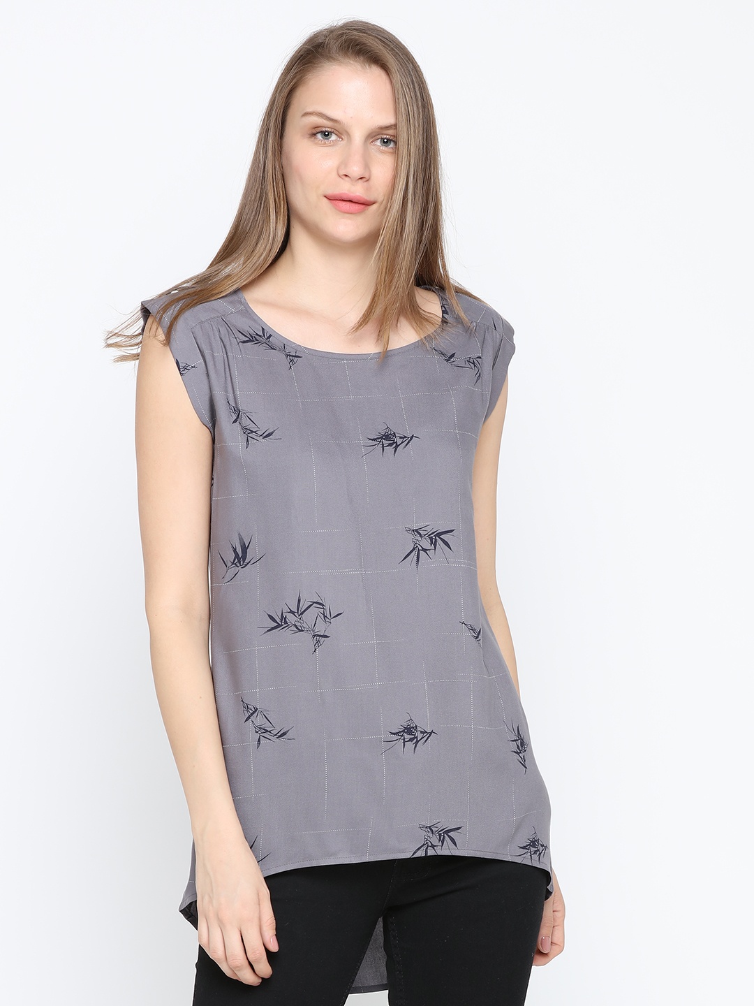 

IDK Women Grey Printed High-Low Top