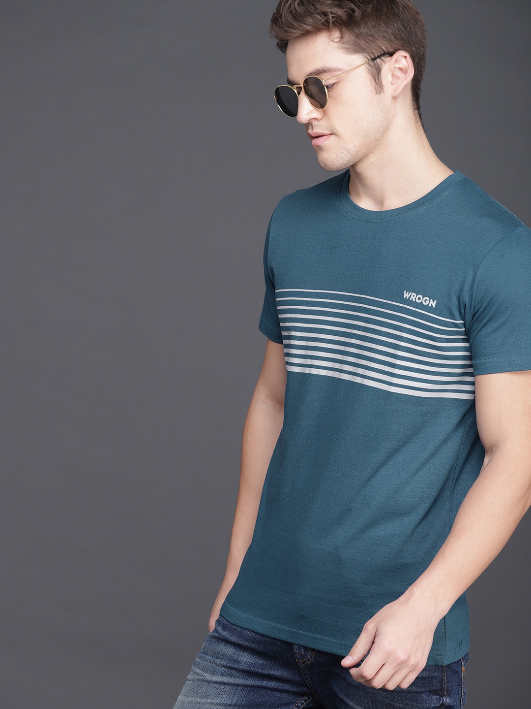

WROGN Men Teal Blue Slim Fit Solid Round Neck Pure Cotton T-shirt