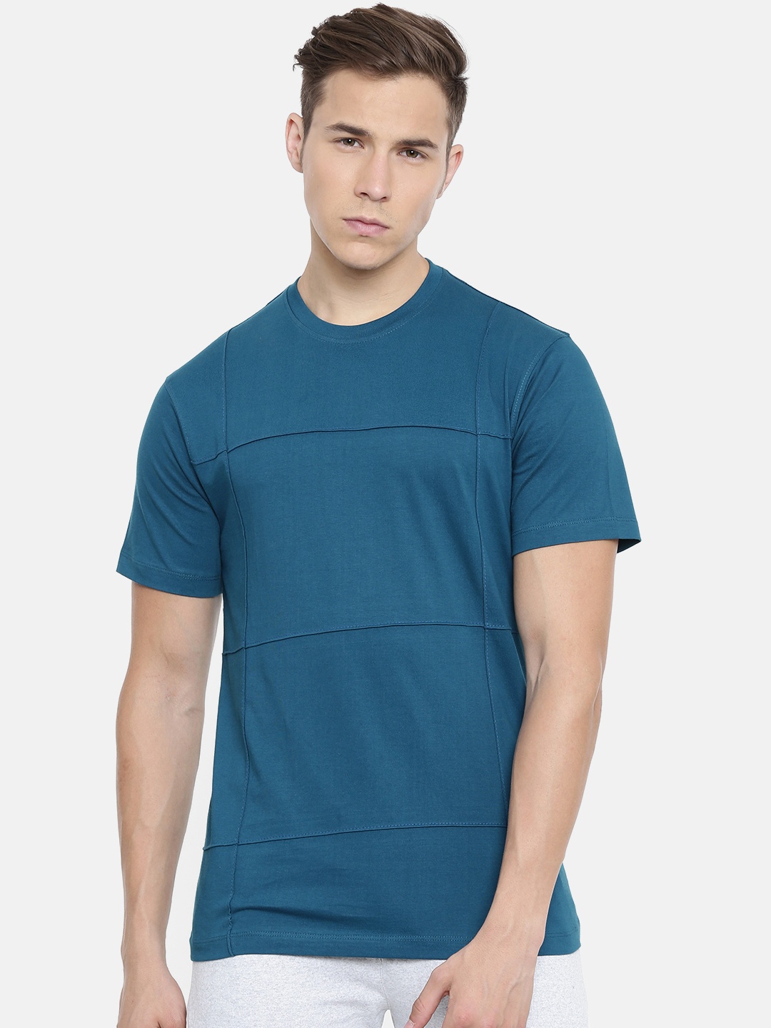 

ARISE Men Teal Blue Solid Round Neck Pure Cotton T-shirt
