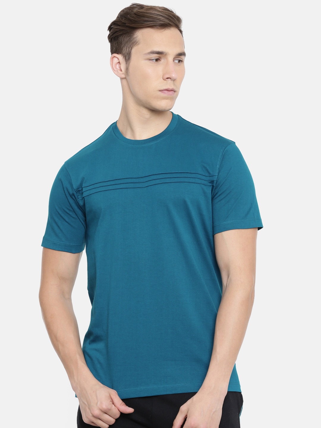 

ARISE Men Teal Solid Round Neck Pure Cotton T-shirt